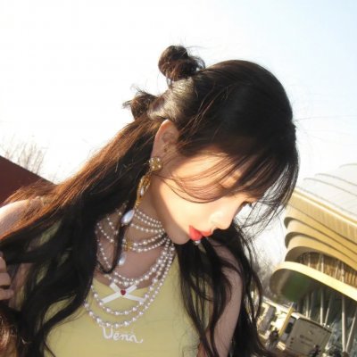 怪妳过分美丽封面